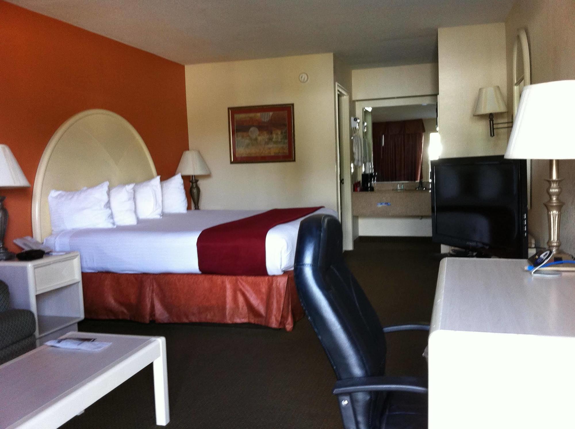 Best Western Airport Inn Pearl Extérieur photo