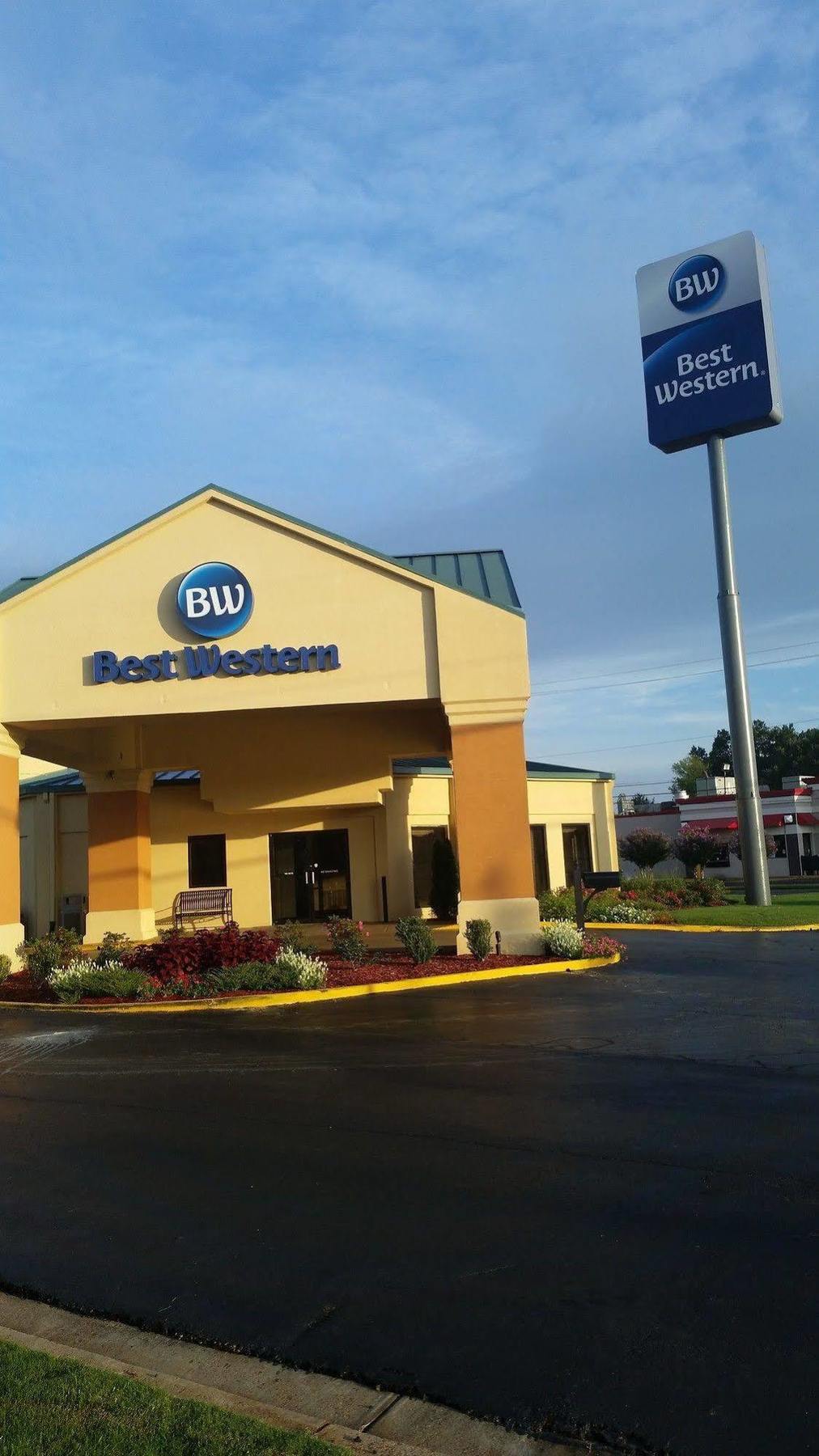 Best Western Airport Inn Pearl Extérieur photo